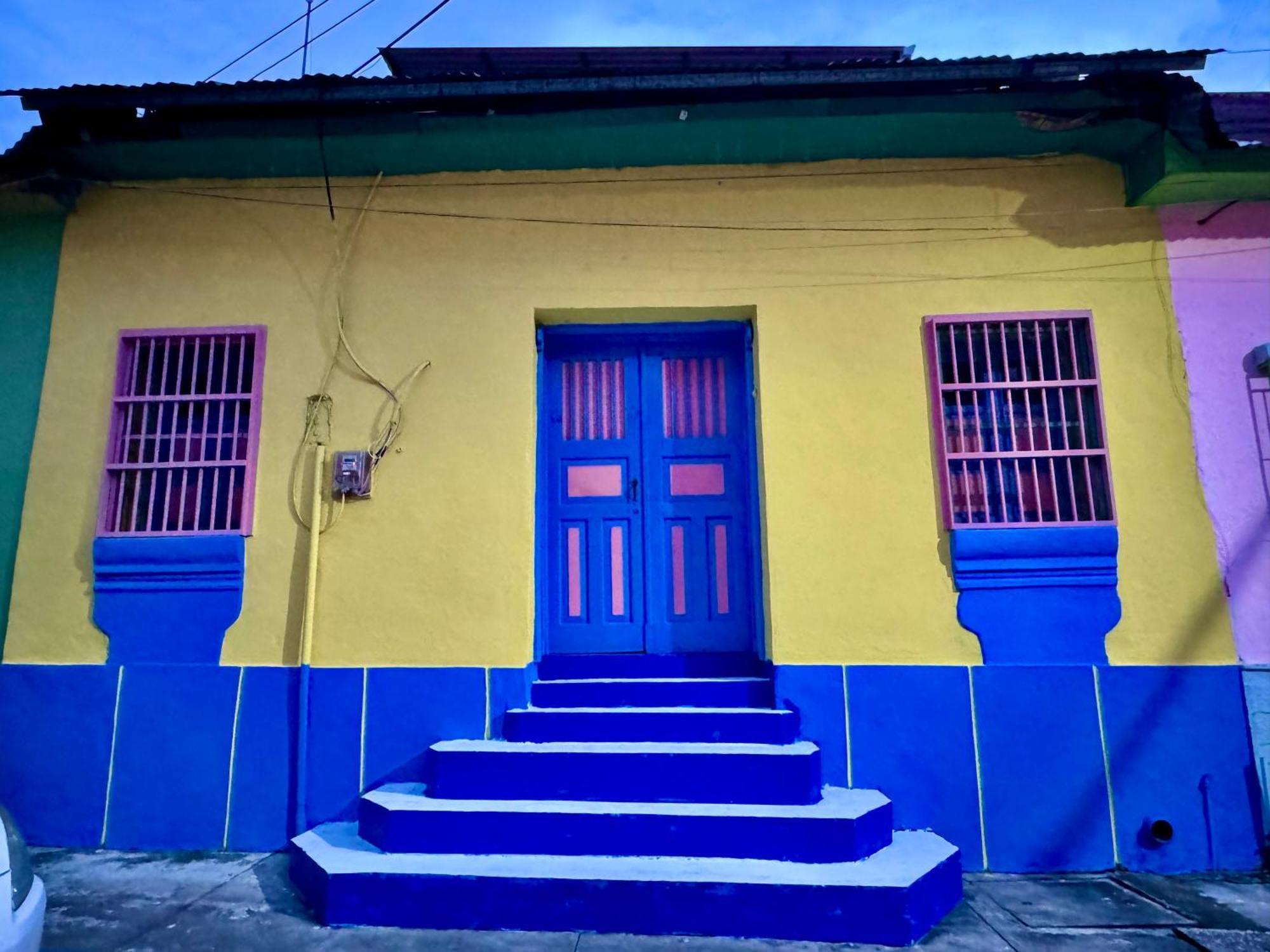 Hostal Los Girasoles By Hostal Inn Flores Buitenkant foto