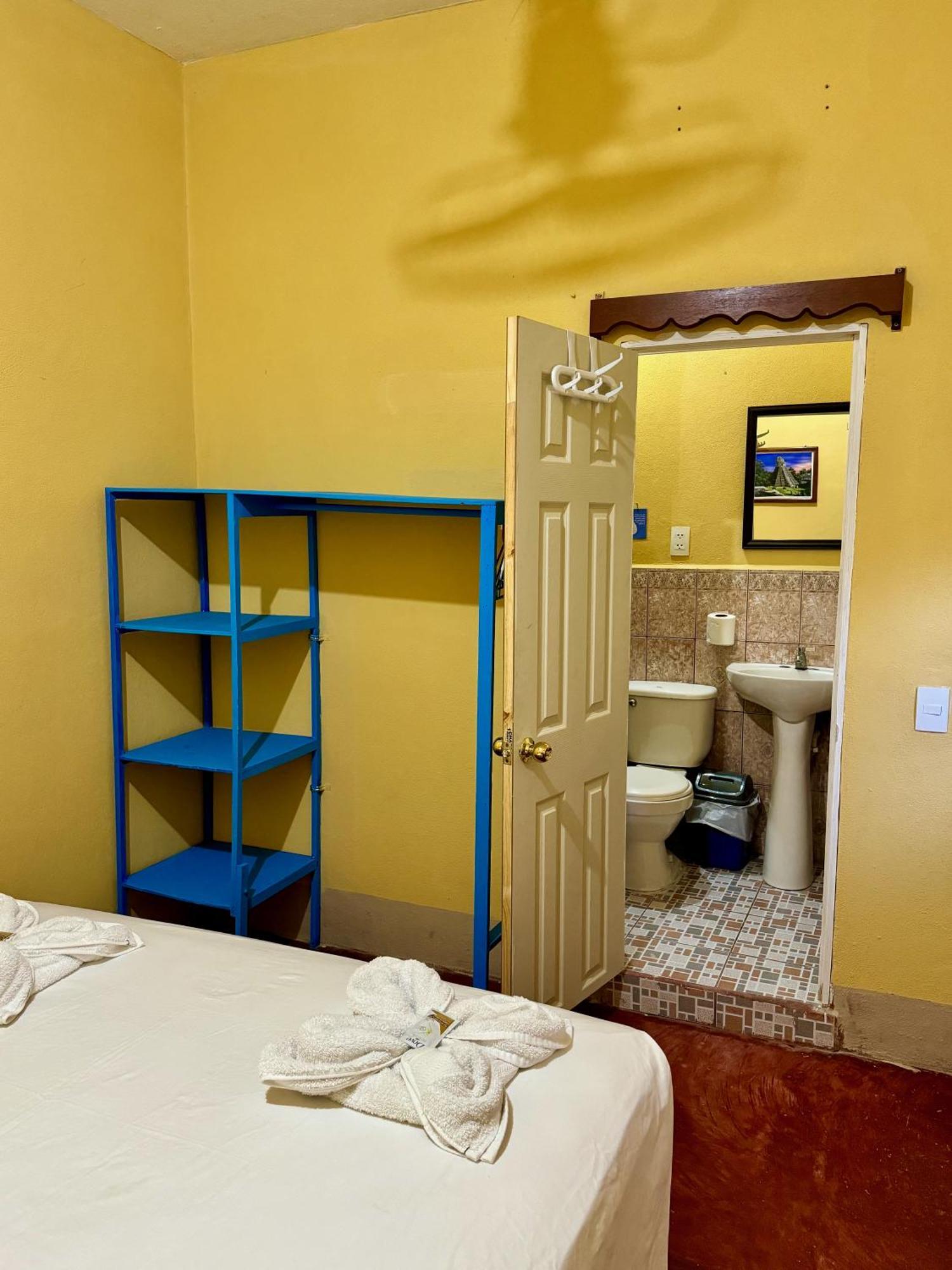 Hostal Los Girasoles By Hostal Inn Flores Buitenkant foto